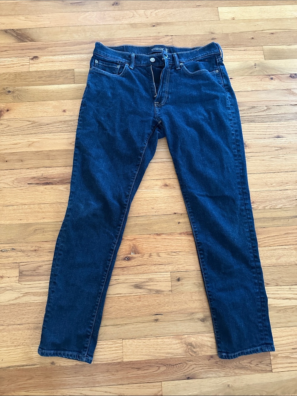 Abercrombie & Fitch Men's Athletic Skinny Stretch Jeans in Dark Blue